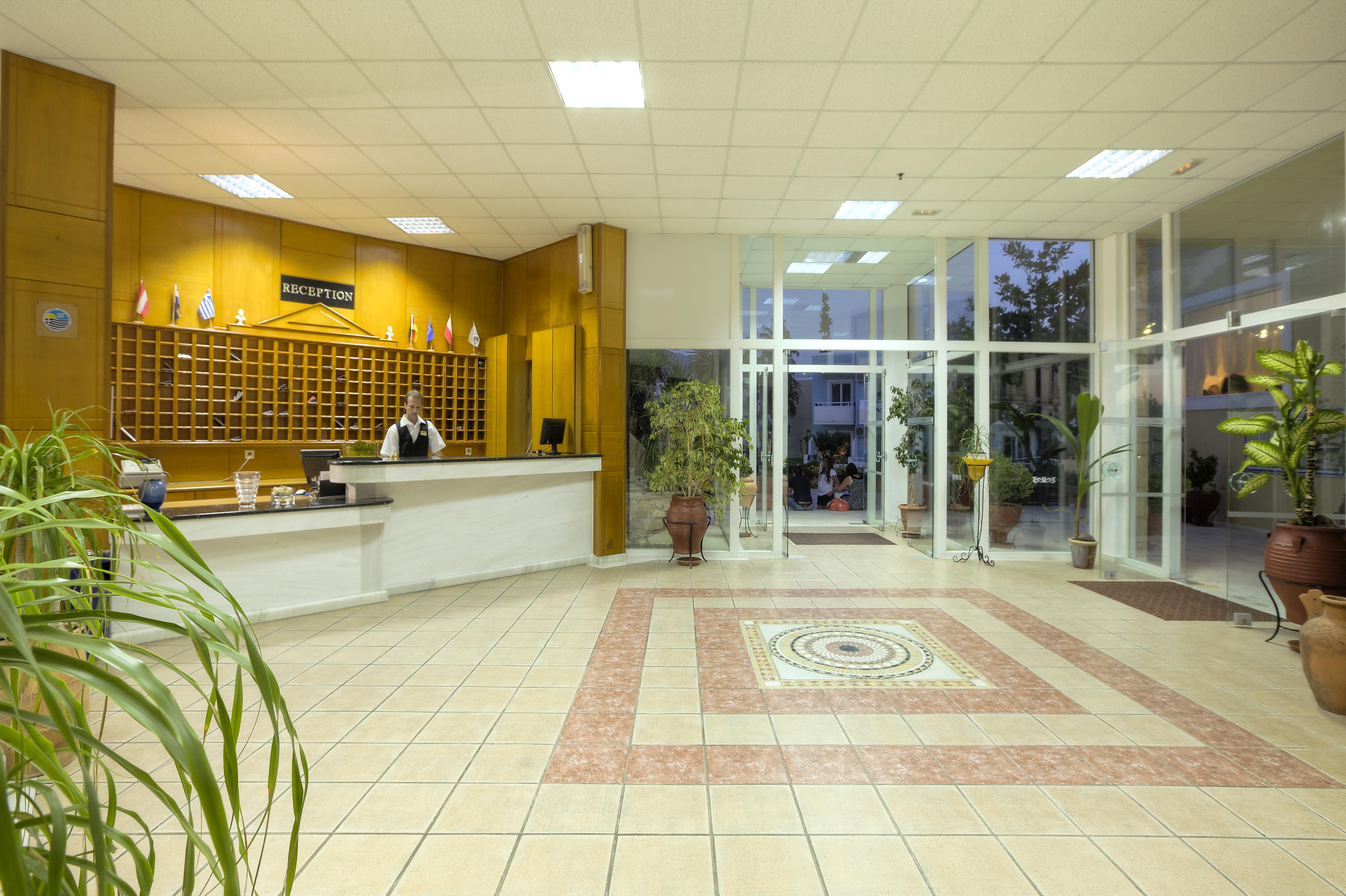 Corali Hotel Tigaki Buitenkant foto